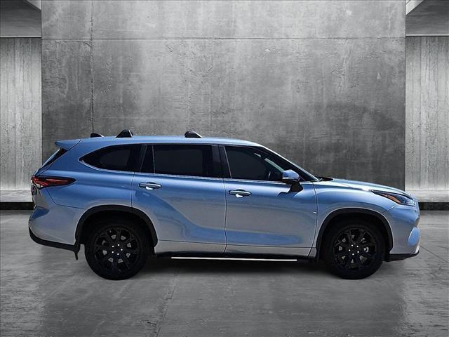 used 2024 Toyota Highlander car, priced at $37,991