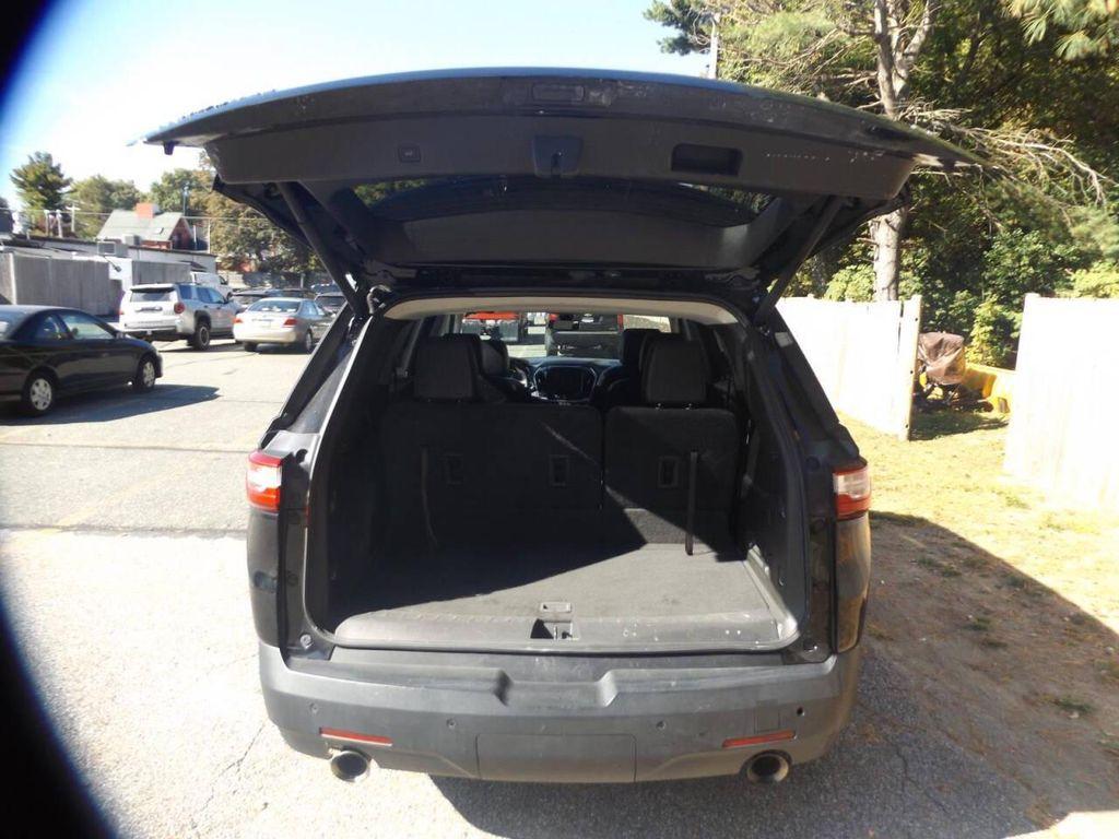 used 2019 Chevrolet Traverse car, priced at $21,890
