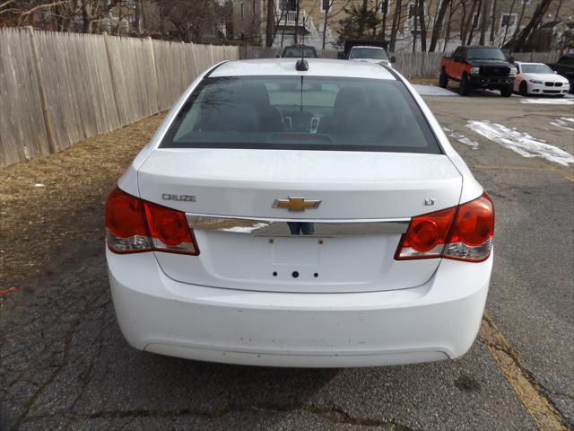 used 2015 Chevrolet Cruze car, priced at $5,995