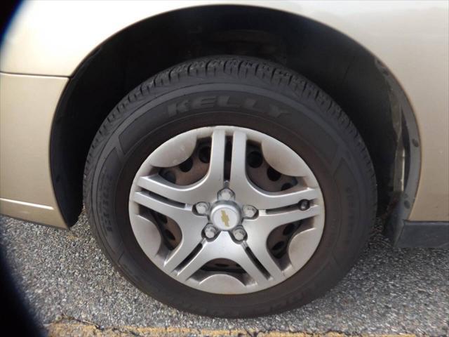 used 2006 Chevrolet Malibu car, priced at $2,990