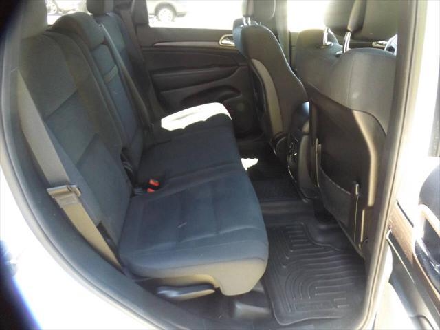 used 2015 Jeep Grand Cherokee car, priced at $13,290