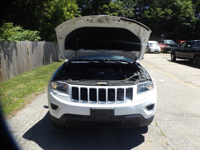 used 2015 Jeep Grand Cherokee car, priced at $13,490