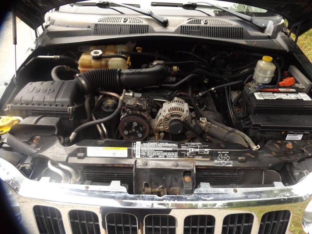 used 2005 Jeep Liberty car, priced at $8,990