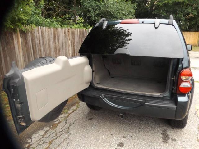 used 2005 Jeep Liberty car, priced at $7,990