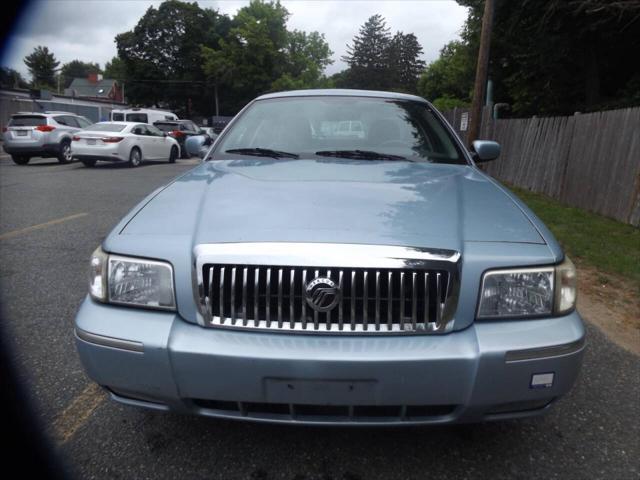 used 2008 Mercury Grand Marquis car, priced at $4,995