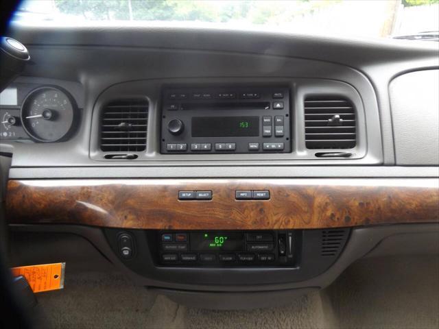 used 2008 Mercury Grand Marquis car, priced at $4,995