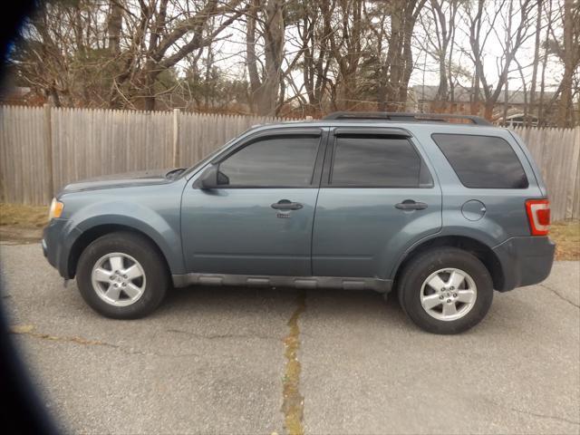 used 2010 Ford Escape car, priced at $7,990