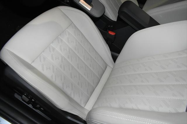 used 2025 MINI Hardtop car, priced at $34,500
