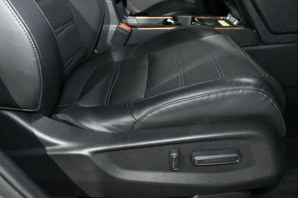 used 2022 Honda CR-V Hybrid car, priced at $27,978