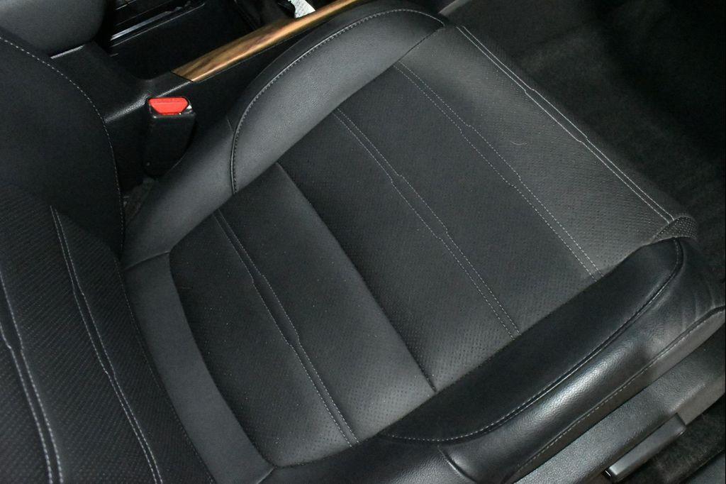 used 2022 Honda CR-V Hybrid car, priced at $27,978