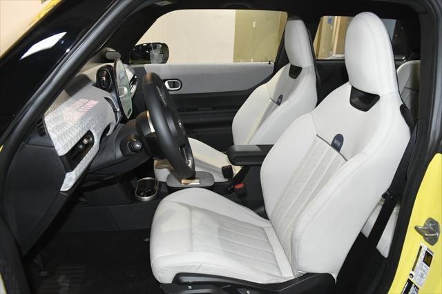 used 2025 MINI Hardtop car, priced at $31,500