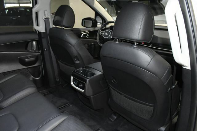 used 2025 Kia Carnival car, priced at $45,978