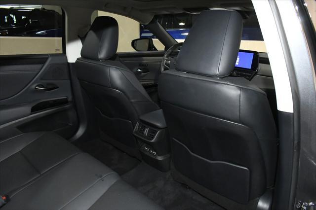 used 2024 Lexus ES 350 car, priced at $38,978