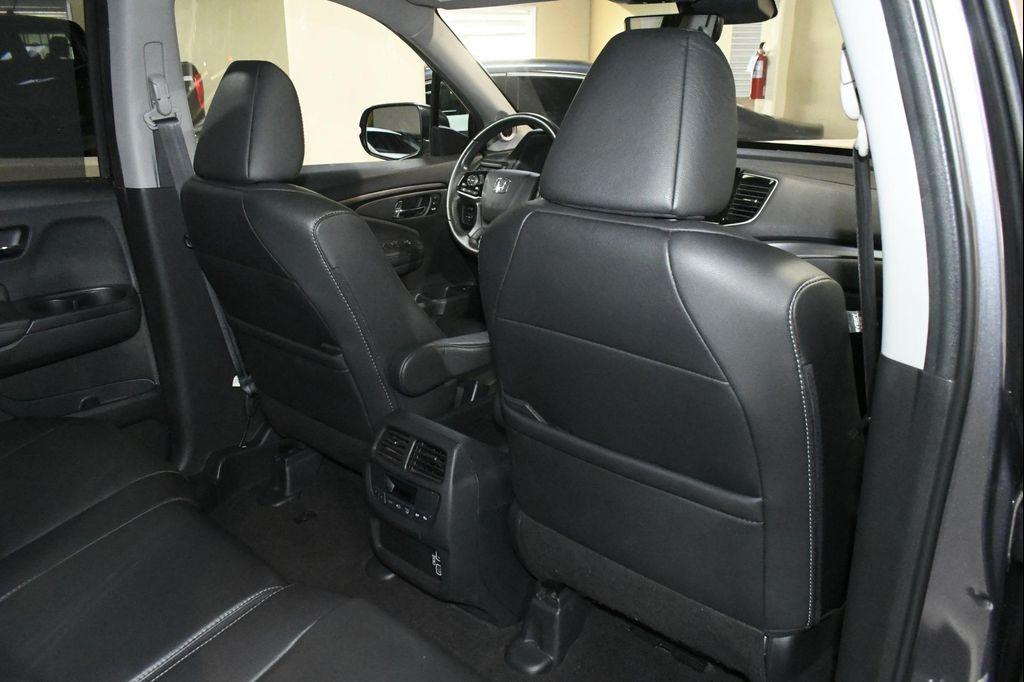 used 2022 Honda Pilot car, priced at $30,978