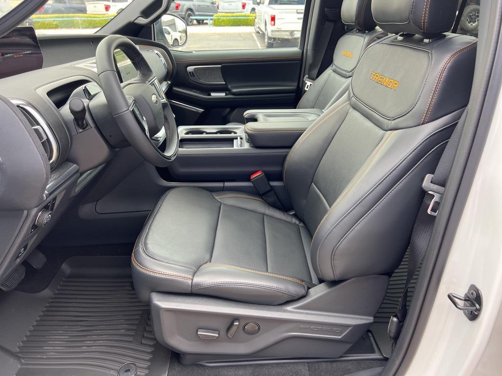 new 2025 Ford Expedition car, priced at $83,945