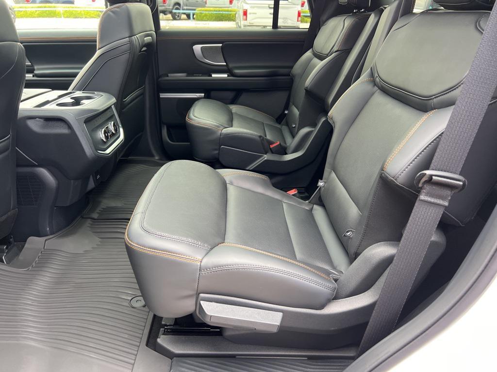 new 2025 Ford Expedition car, priced at $83,945