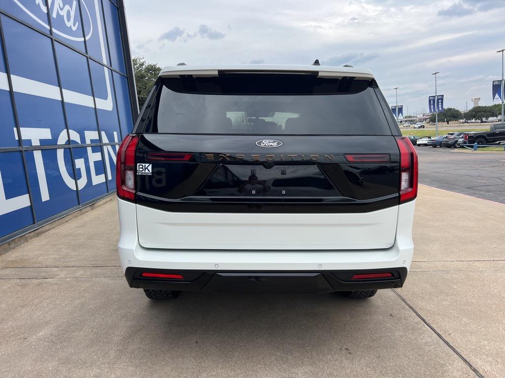 new 2025 Ford Expedition car, priced at $83,945