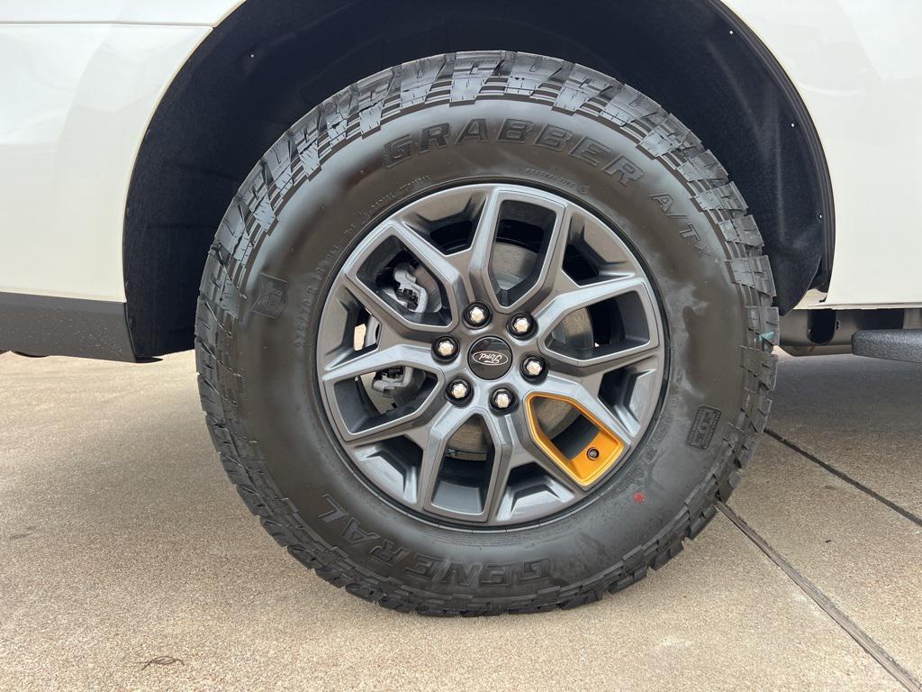 new 2025 Ford Expedition car, priced at $83,945