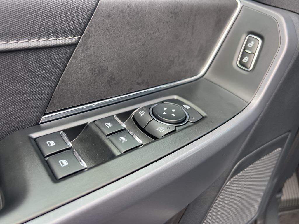 new 2025 Ford F-150 car, priced at $55,459
