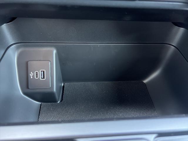 new 2025 Ford F-150 car, priced at $47,536