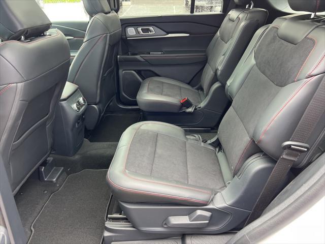 new 2025 Ford Explorer car, priced at $61,349