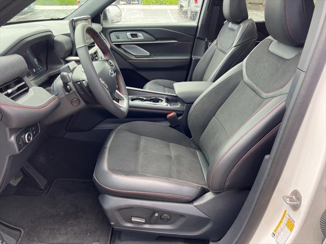 new 2025 Ford Explorer car, priced at $61,349