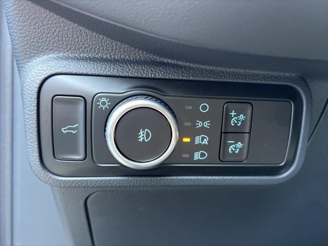 new 2025 Ford Explorer car, priced at $40,503