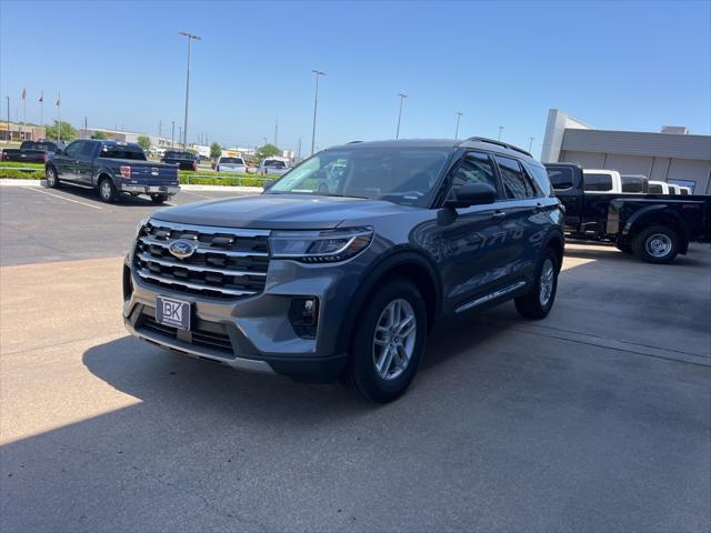 new 2025 Ford Explorer car, priced at $40,503