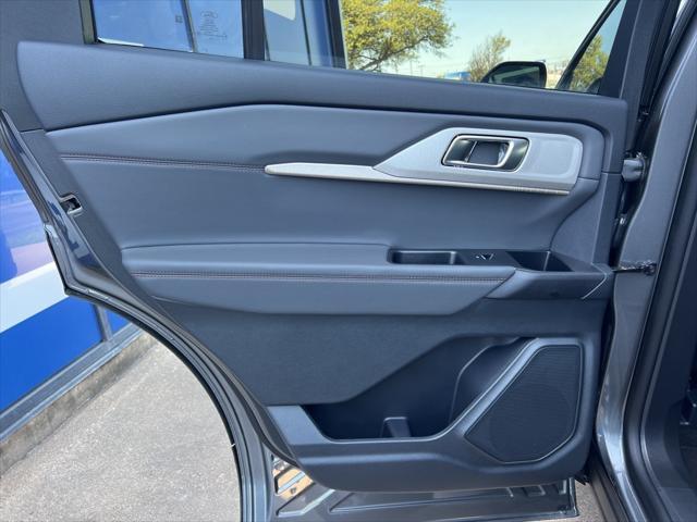 new 2025 Ford Explorer car, priced at $40,503
