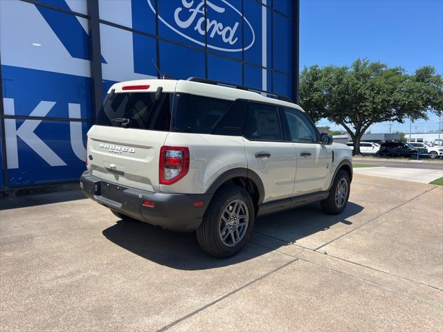 new 2025 Ford Bronco Sport car, priced at $31,158