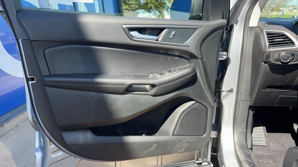 new 2024 Ford Edge car, priced at $33,519