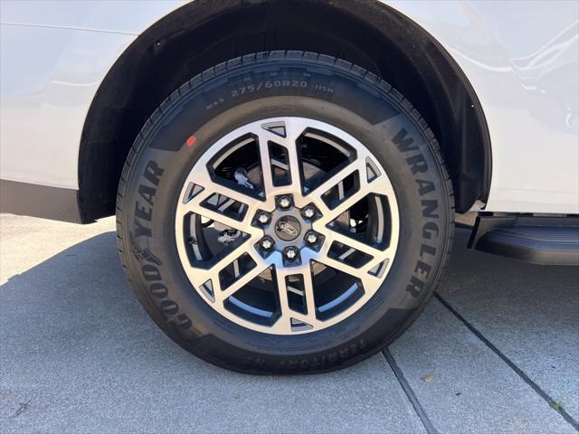 new 2025 Ford Expedition car, priced at $69,205
