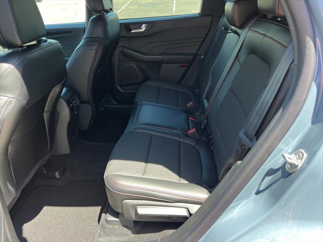 new 2025 Ford Escape car, priced at $33,325