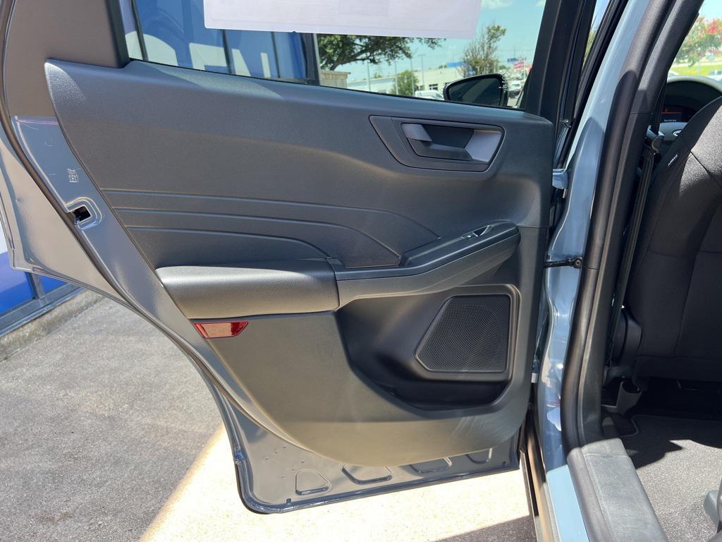 new 2025 Ford Escape car, priced at $28,654