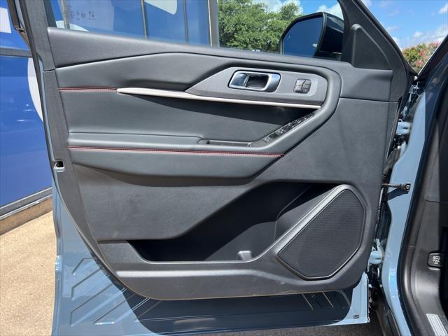 new 2025 Ford Explorer car, priced at $44,929