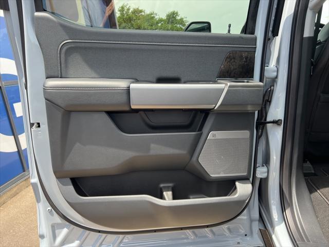 new 2025 Ford F-250 car, priced at $90,914