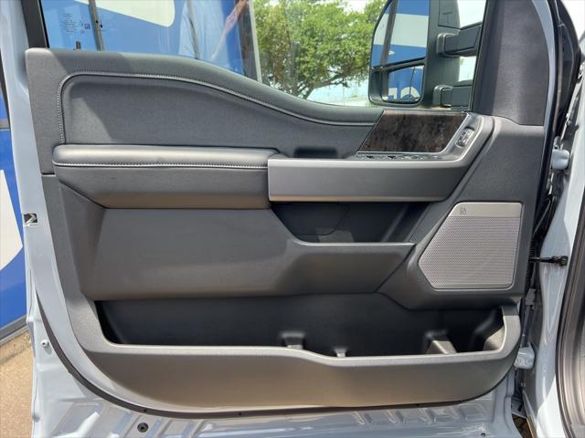 new 2025 Ford F-250 car, priced at $90,914