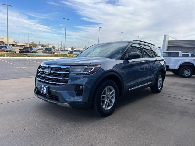 new 2025 Ford Explorer car, priced at $43,384