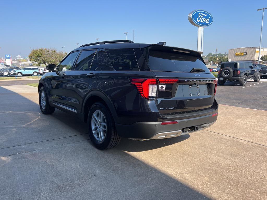 new 2025 Ford Explorer car, priced at $44,964