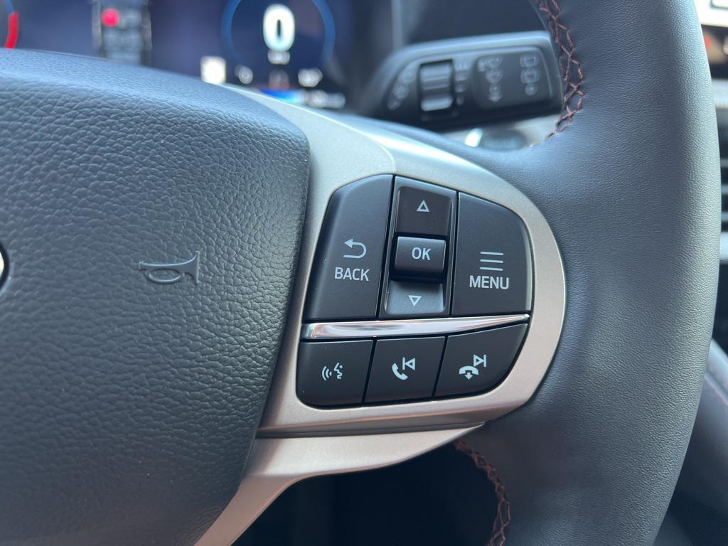 new 2025 Ford Explorer car, priced at $44,964