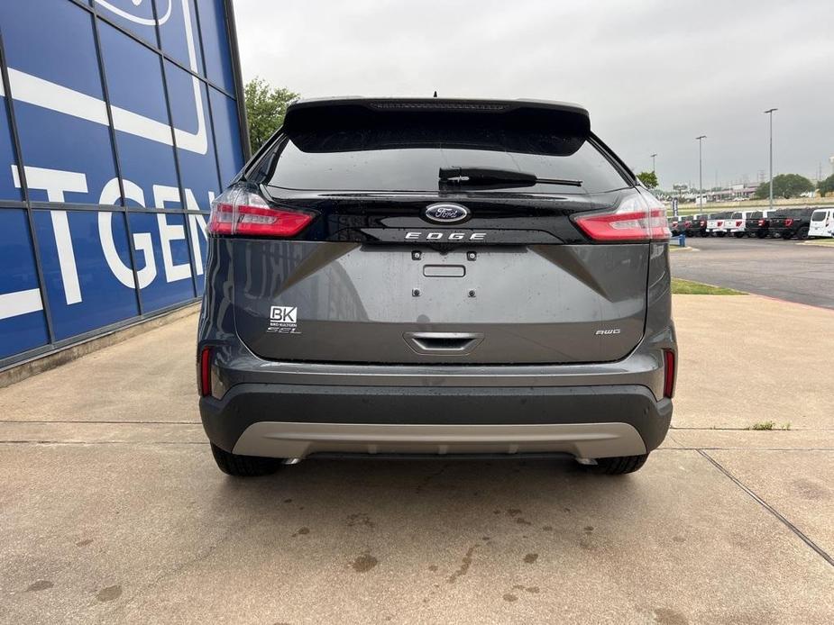 new 2024 Ford Edge car, priced at $38,999