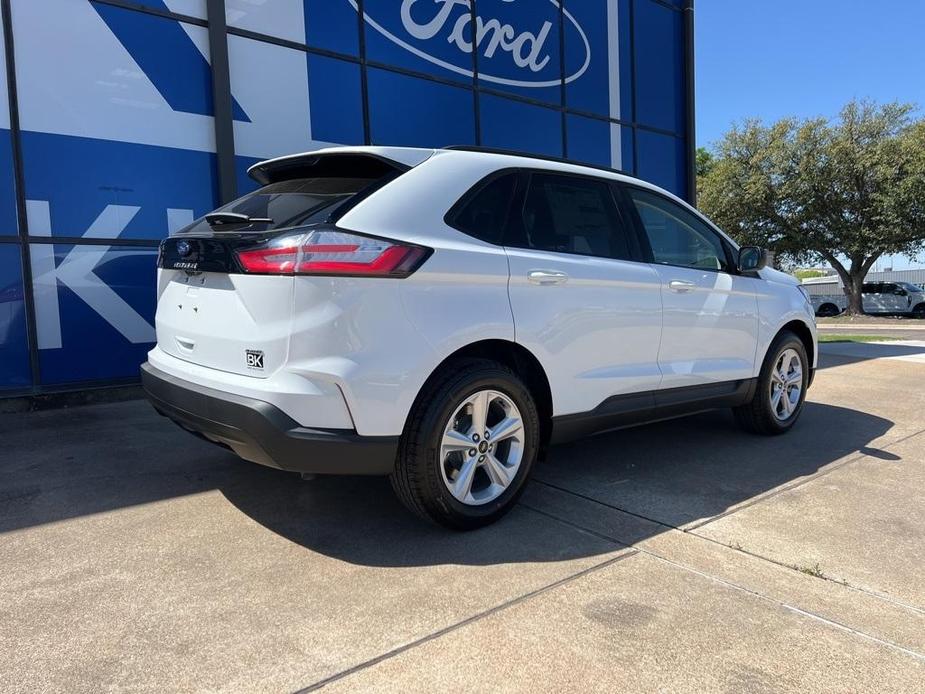 new 2024 Ford Edge car, priced at $36,999