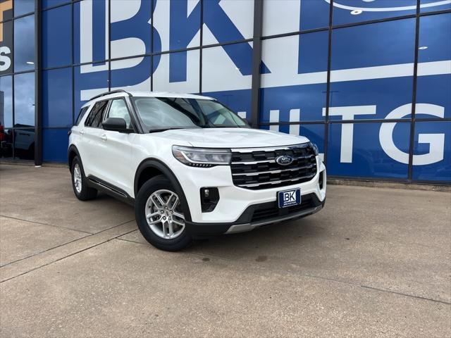 new 2025 Ford Explorer car, priced at $46,404