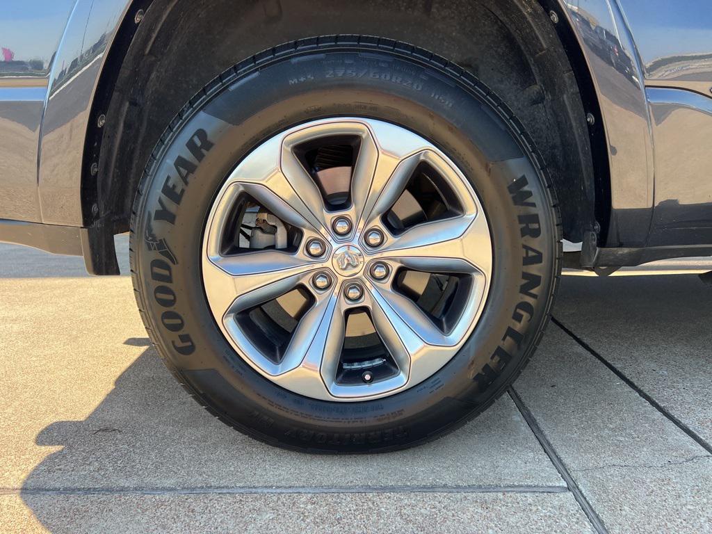 used 2021 Ram 1500 car, priced at $39,324
