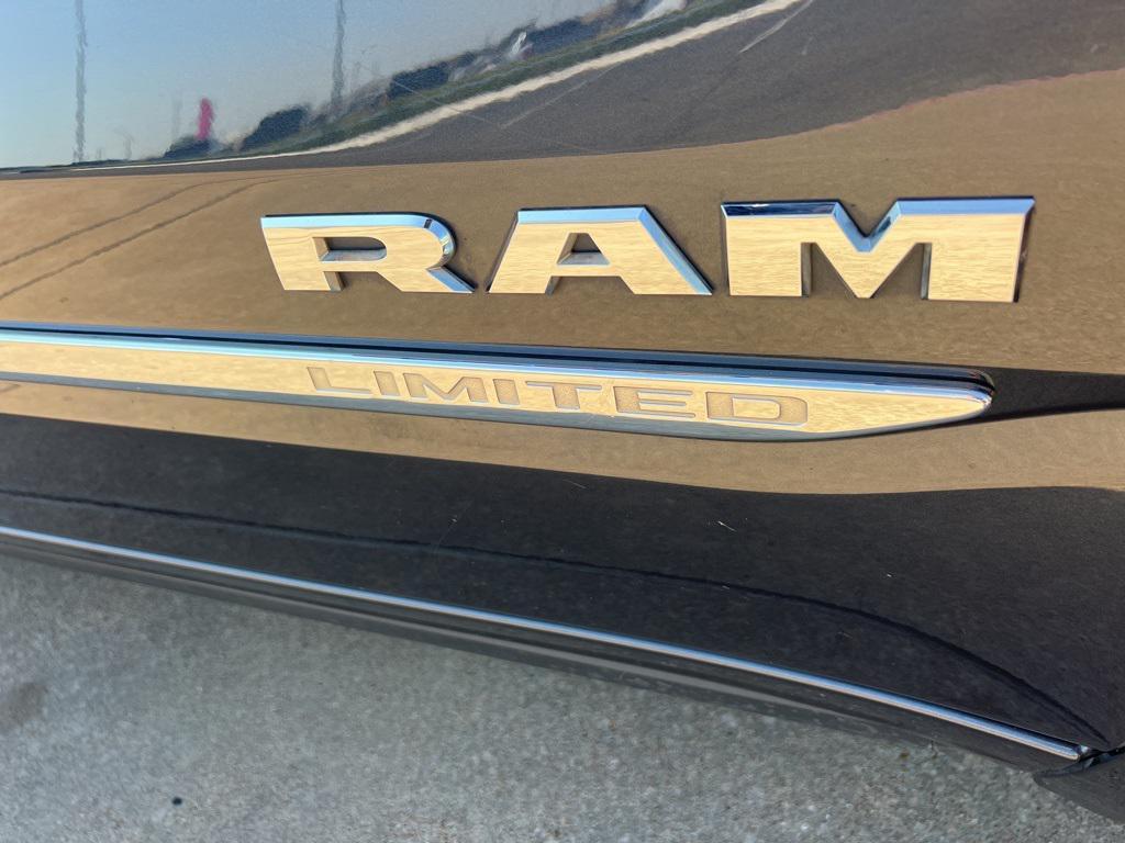 used 2021 Ram 1500 car, priced at $39,324