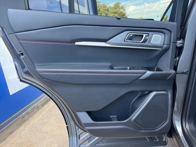 new 2025 Ford Explorer car, priced at $53,279