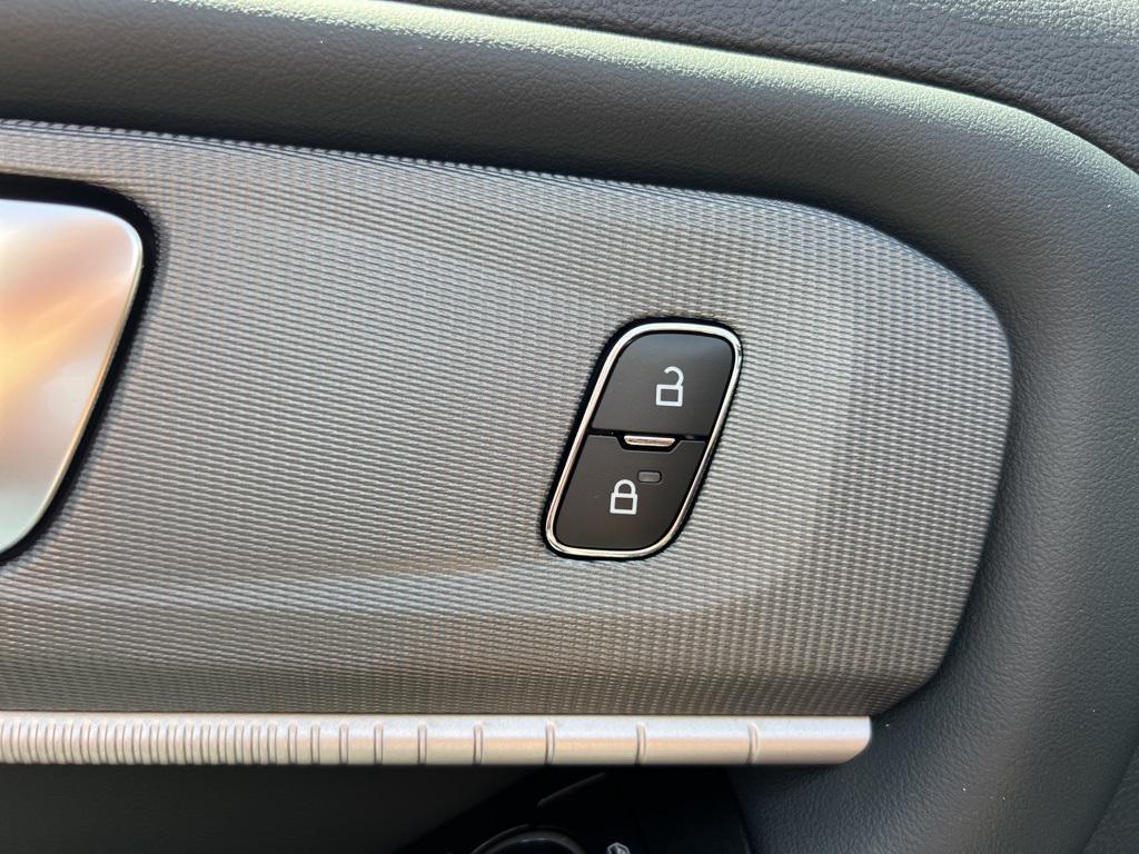new 2025 Ford Explorer car, priced at $44,349