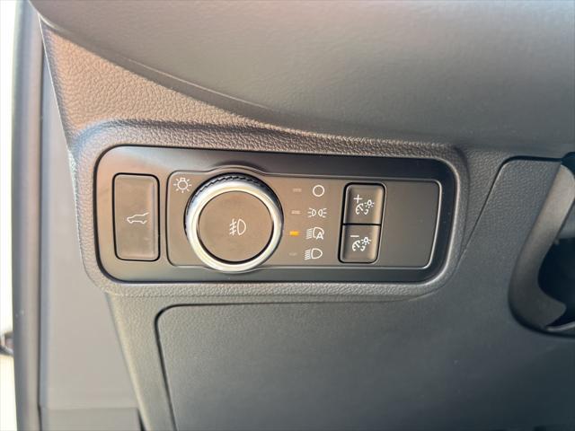new 2025 Ford Explorer car, priced at $44,549