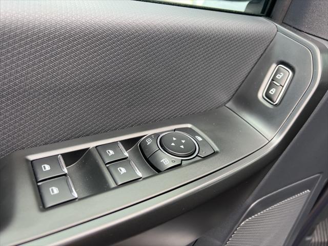 new 2025 Ford F-150 car, priced at $51,760
