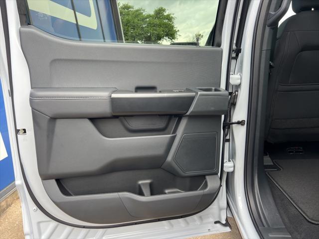 new 2025 Ford F-150 car, priced at $51,760